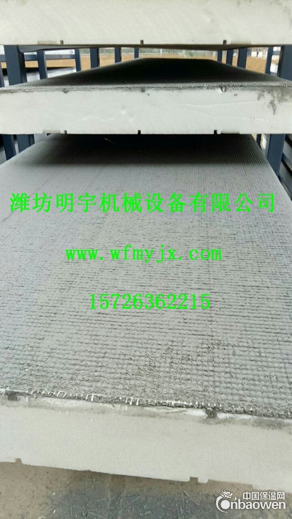 建筑外墙保温一体板生产线自动化程度高，节省人力，物力和财力
