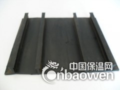 高楞方孔300x6背贴式橡胶止水带图2