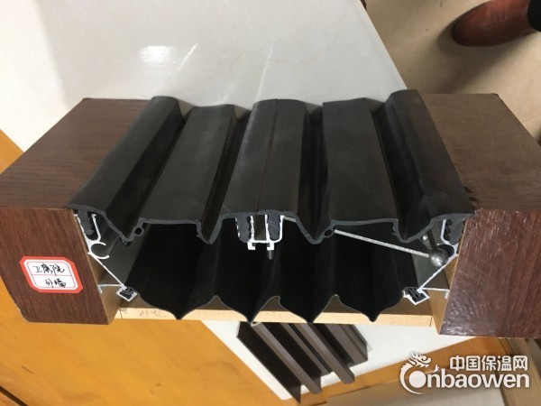 安徽建筑变形缝伸缩缝安装厂家外墙橡胶嵌平变形缝