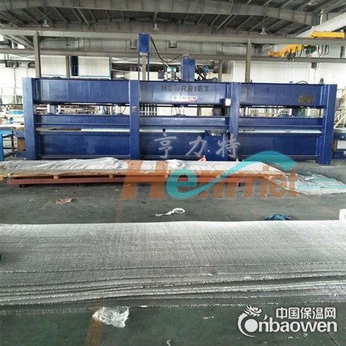 全自动铝蜂窝复合板热压机生产线8米前后输送架线