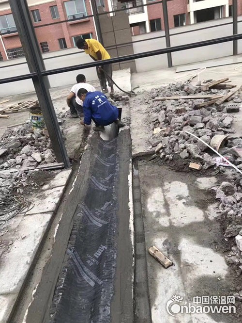 南宁房屋漏水维修服务防水补漏青龙维修公司