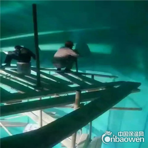 脱硫塔玻璃鳞片防腐施工