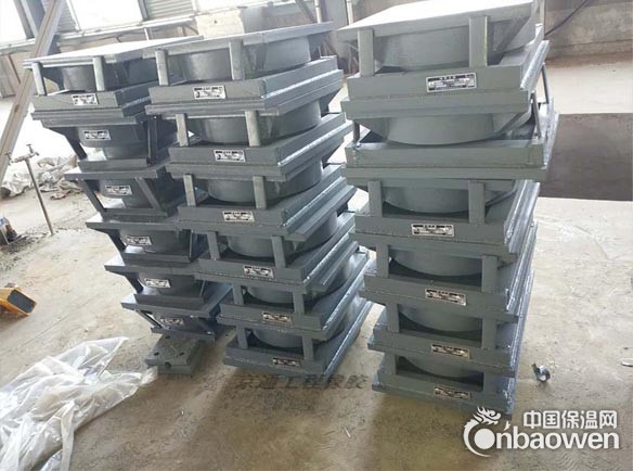 球型抗拉抗拔钢支座