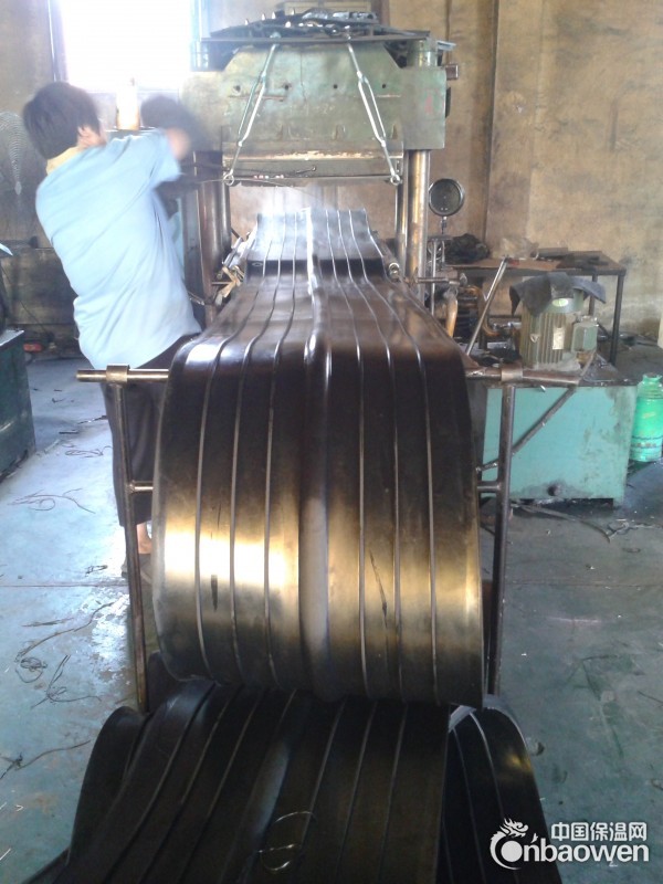 文昌市30x8中埋式橡胶止水带