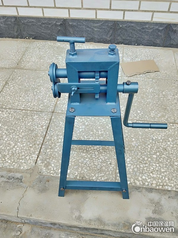 管道防腐保温机械手动起线机（铁皮压边机）（铁皮压槽机）价格