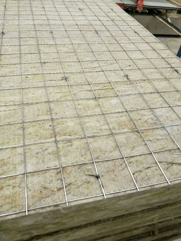 阳江 5公分钢网岩棉复合板 玻璃棉复合板厂家