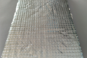 网格布铝箔橡塑保温板高亮度方格布铝箔橡塑板价格厂家