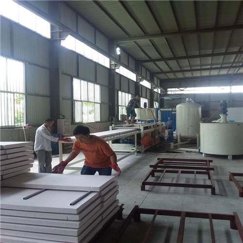 南京市热固复合聚苯乙烯泡沫板厂家