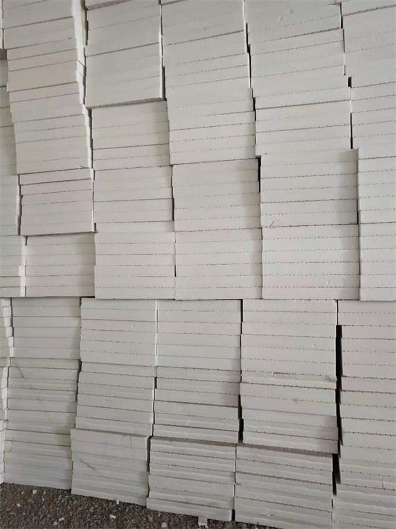 乌鲁木齐低价出售XPS挤塑板厂家