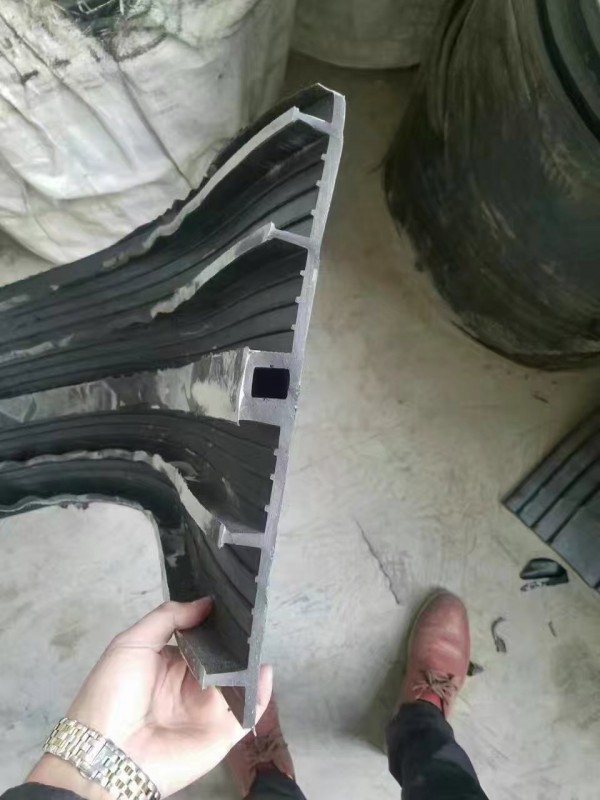 顺德区背贴式橡胶止水带型号