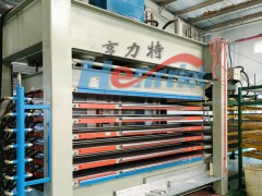 聚氨酯保溫板層壓機 聚氨酯空調板壓機 聚氨酯冷庫板壓板機