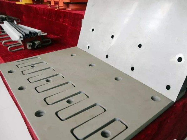 福州市80型梳齿钢板桥梁伸缩缝