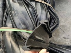 盐城市桥梁伸缩缝防水胶条图2