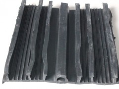 后浇带专用外贴式橡胶止水带图4