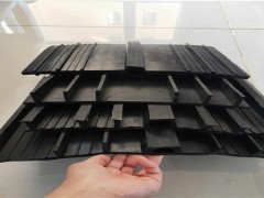 后浇带专用外贴式橡胶止水带图3