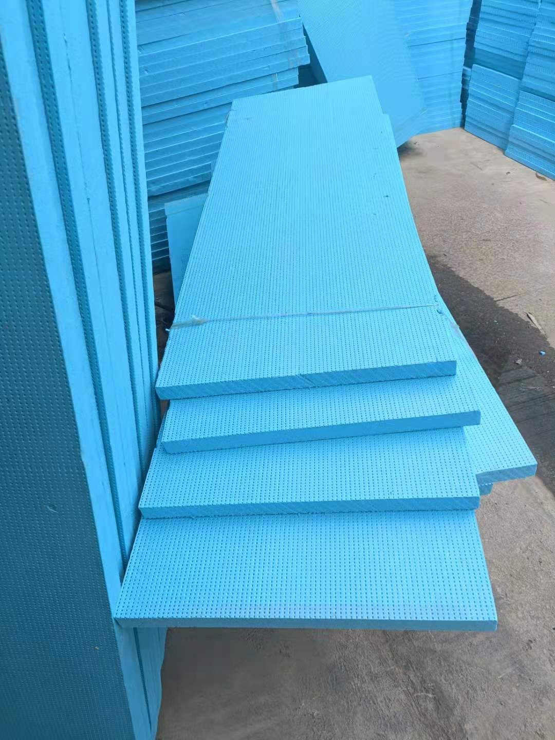 昆明挤塑保温板厂家 昆明挤塑聚苯板厂家 保温隔热