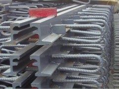 雄安新区CD-60型桥梁伸缩缝施工图4