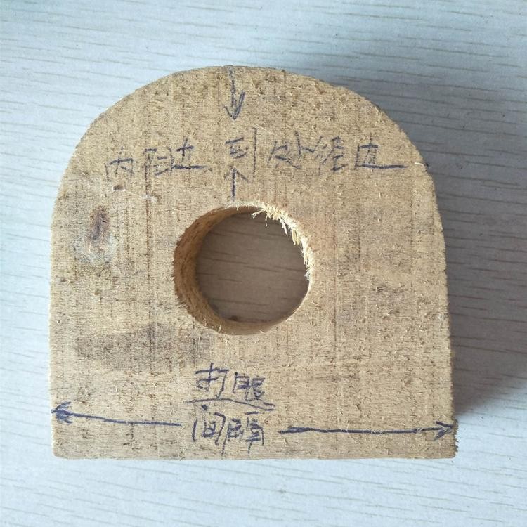 生产销售空调水管木托铁卡一套价格