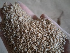 山东哪里生产批发学校足球场填充人造草坪的石英砂图2