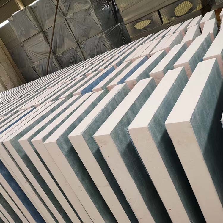 山东聚氨酯硬泡复合保温板厂家供应