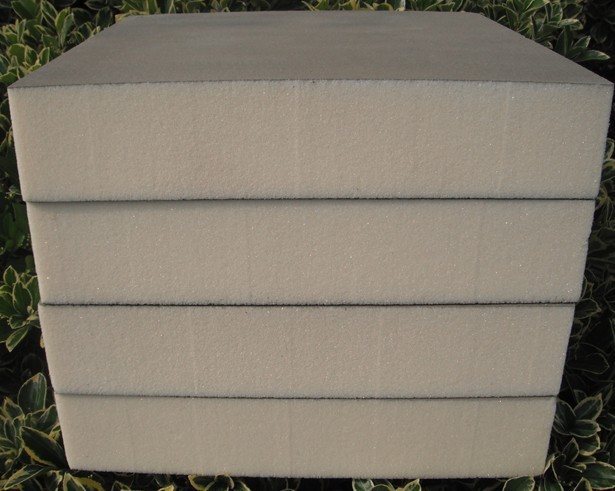 离火自熄聚氨酯保温大板厂家供应=聚氨酯泡沫复合保温板