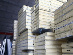 赤峰乌丹蒙古冷库牛棚猪圈聚氨酯保温喷涂厂家图3