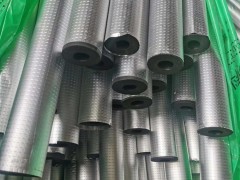 专业中央空调保温管订做 可施工包工包料 供应铝箔阻燃橡塑管图2