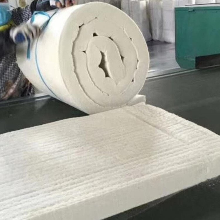 晶美硅酸铝针刺毯昆明官渡区厂家 耐火保温硅酸铝卷毡