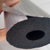 贴锡箔铝箔橡塑保温棉管价格低质量好生产厂家