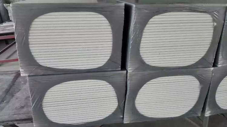 外墙硬泡聚氨酯复合保温板施工工艺