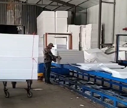 赤峰聚苯板泡沫保温板生产厂家