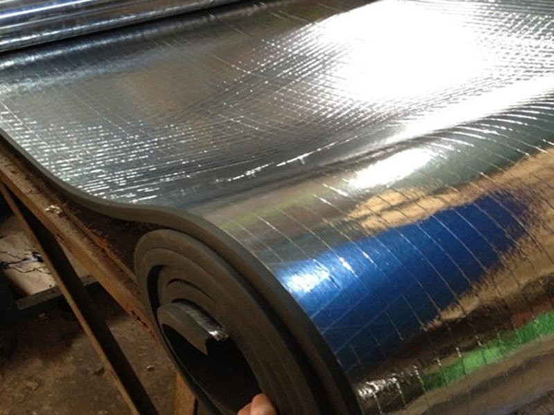 夹筋铝箔橡塑保温棉板管生产厂家廊坊华能泓裕橡塑制品有限公司