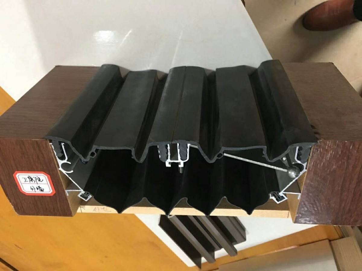 宁夏海达橡胶变形缝做法