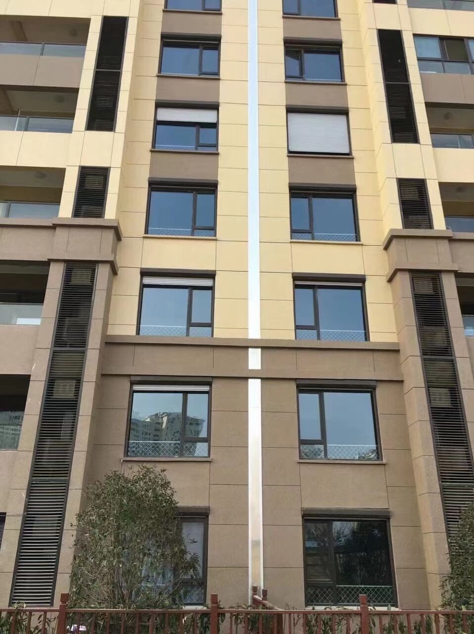 湖北变形缝外墙金属变形缝装置供应商