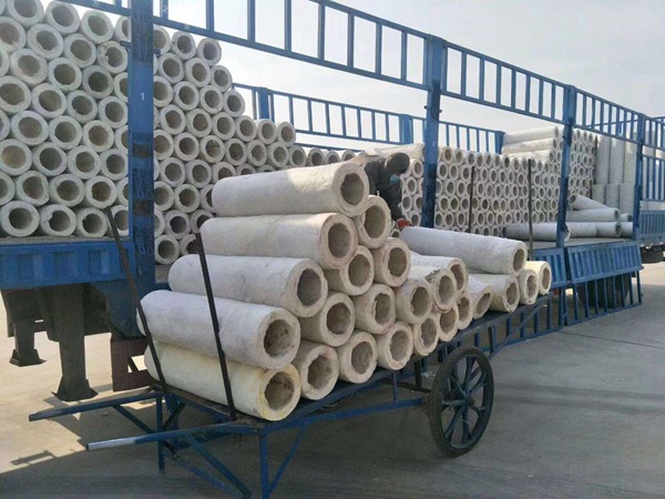 梅州岩棉管铝箔玻璃丝棉管硅酸铝管生产厂家